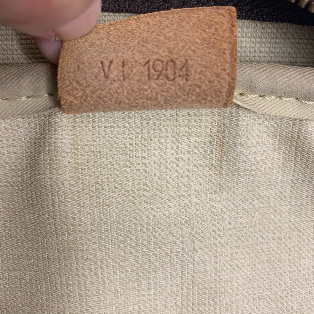 Authentic LOUIS VUITTON Deauville Monogram Handbag - Picture 11 of 13